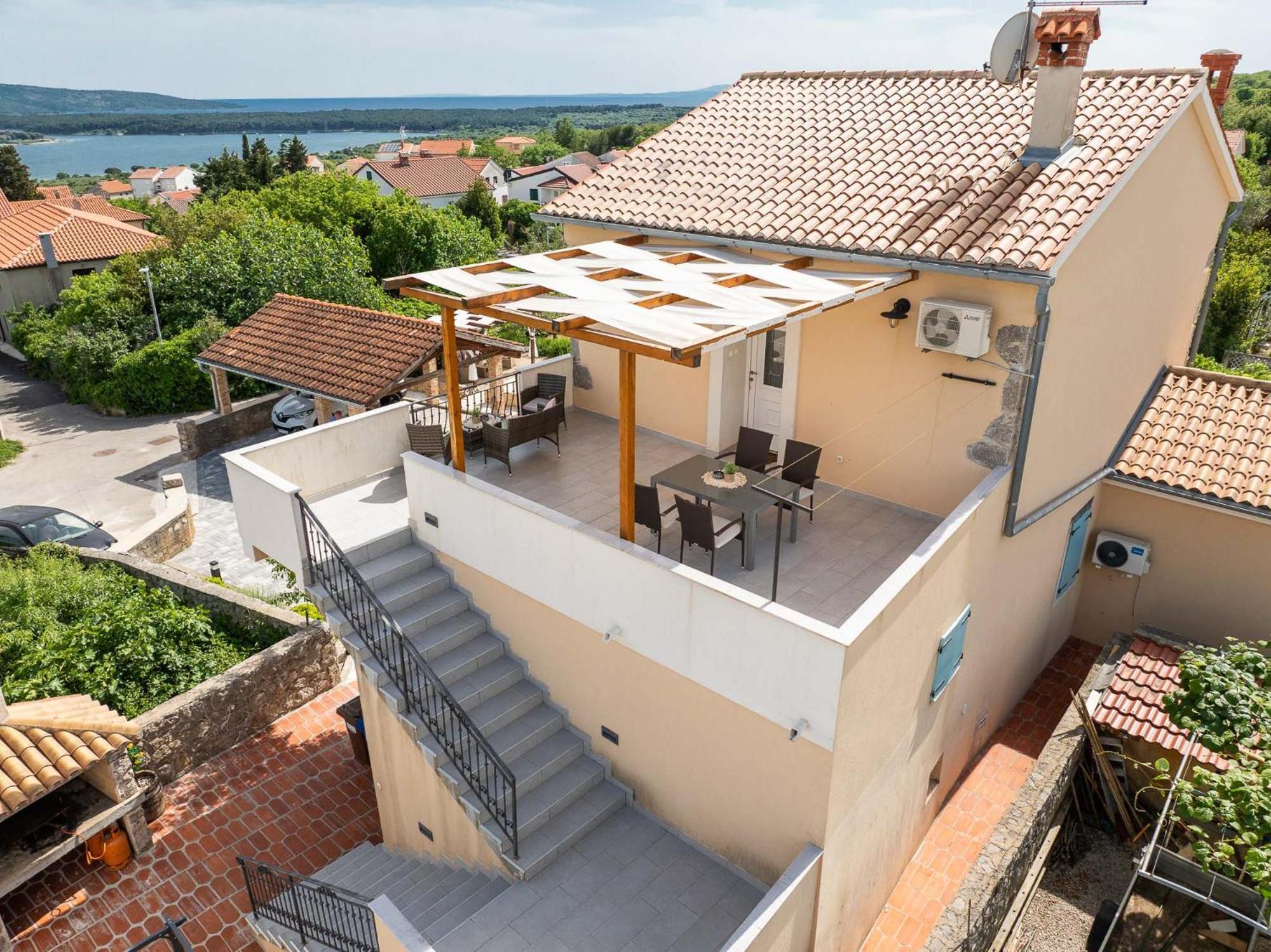 Apartment Marina Kornić Екстериор снимка
