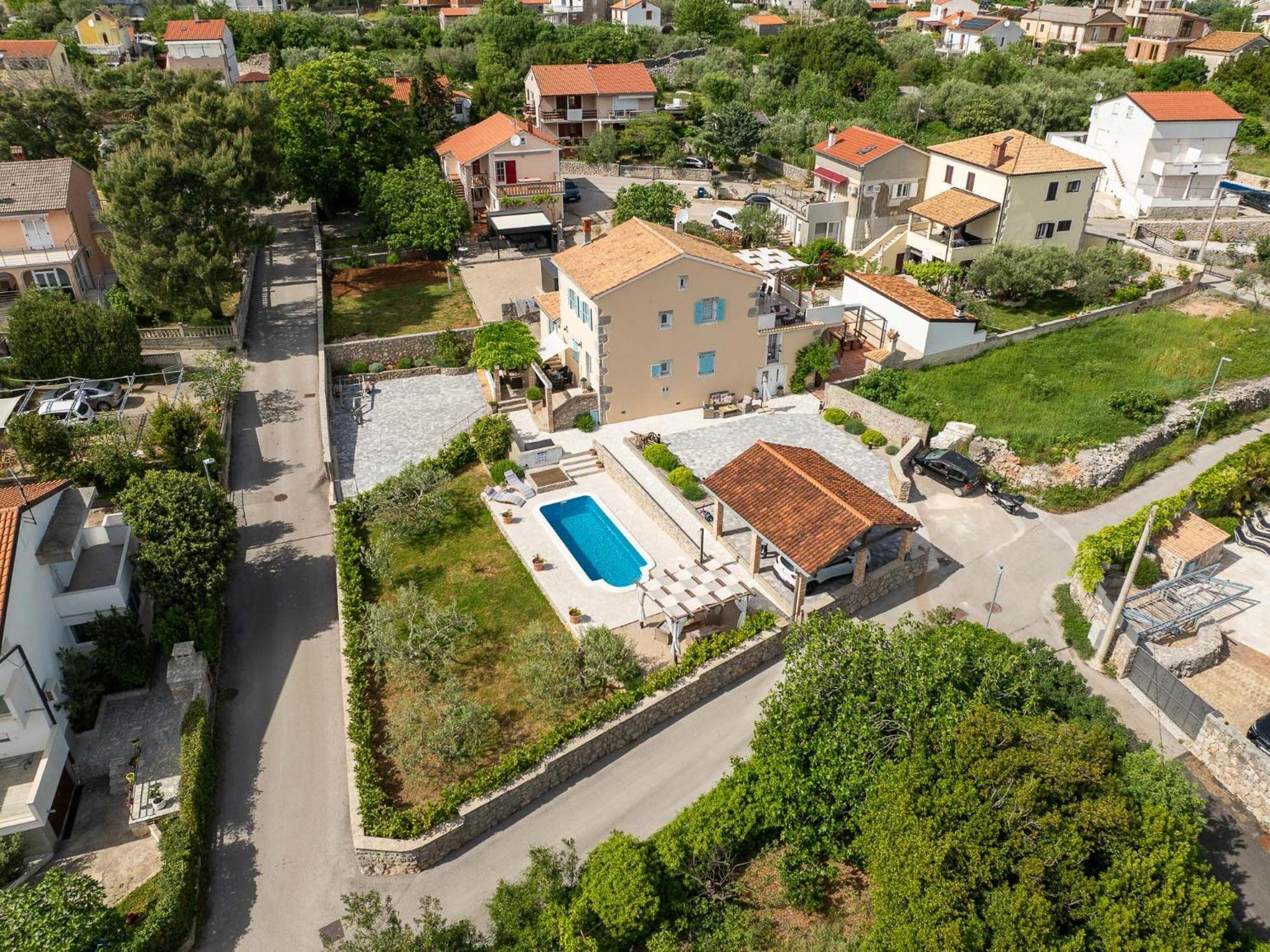 Apartment Marina Kornić Екстериор снимка