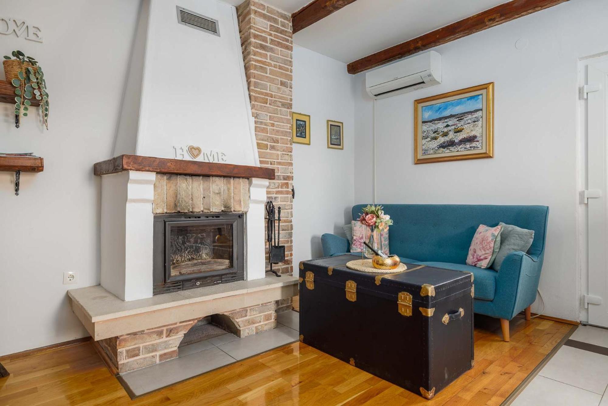 Apartment Marina Kornić Екстериор снимка